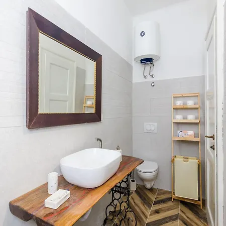 Eos & Vespera - One Bedroom With Terrace And Garden View Eos Isto Ni *